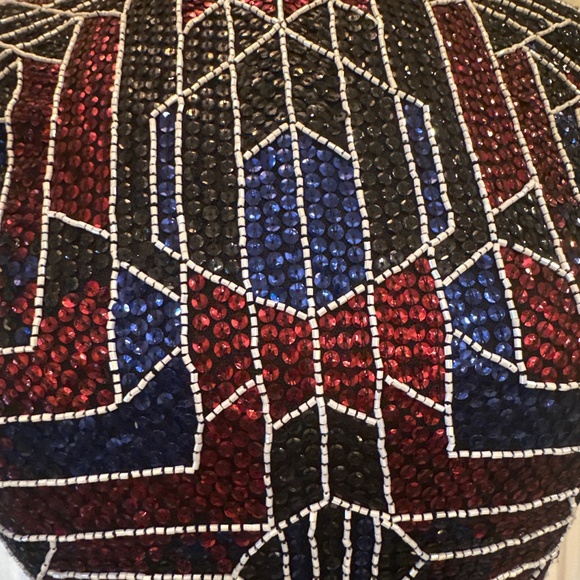 Formal dress - Picture 6 of 16